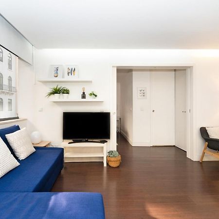 Comfortable Apartment In Marques De Pombal Lisbon Exterior photo