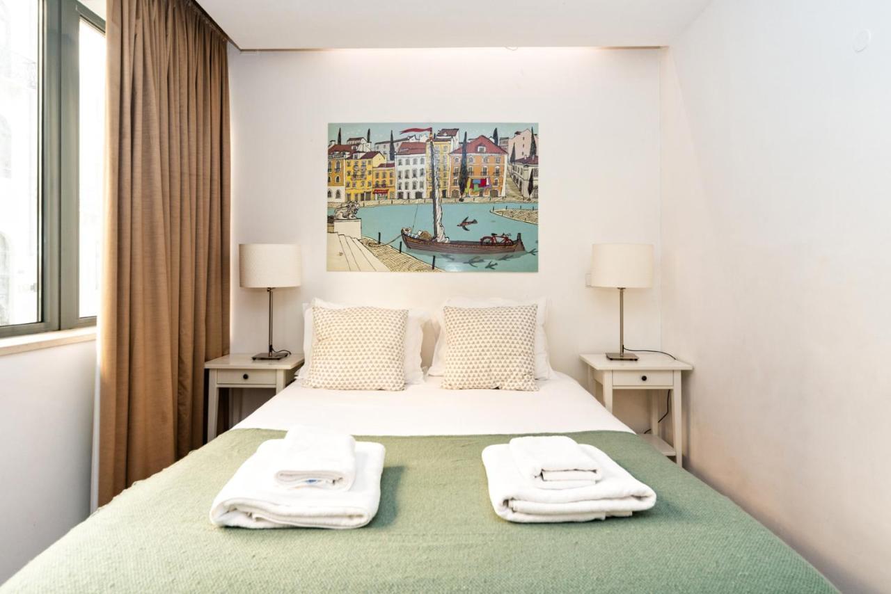 Comfortable Apartment In Marques De Pombal Lisbon Exterior photo