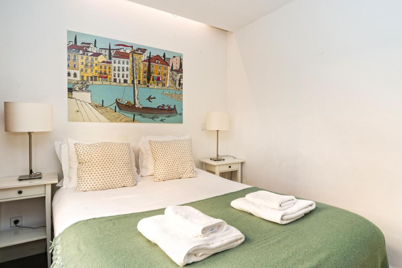Comfortable Apartment In Marques De Pombal Lisbon Exterior photo